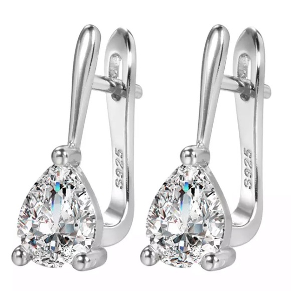 NWOT stud sterling silver earrings - Picture 3 of 4